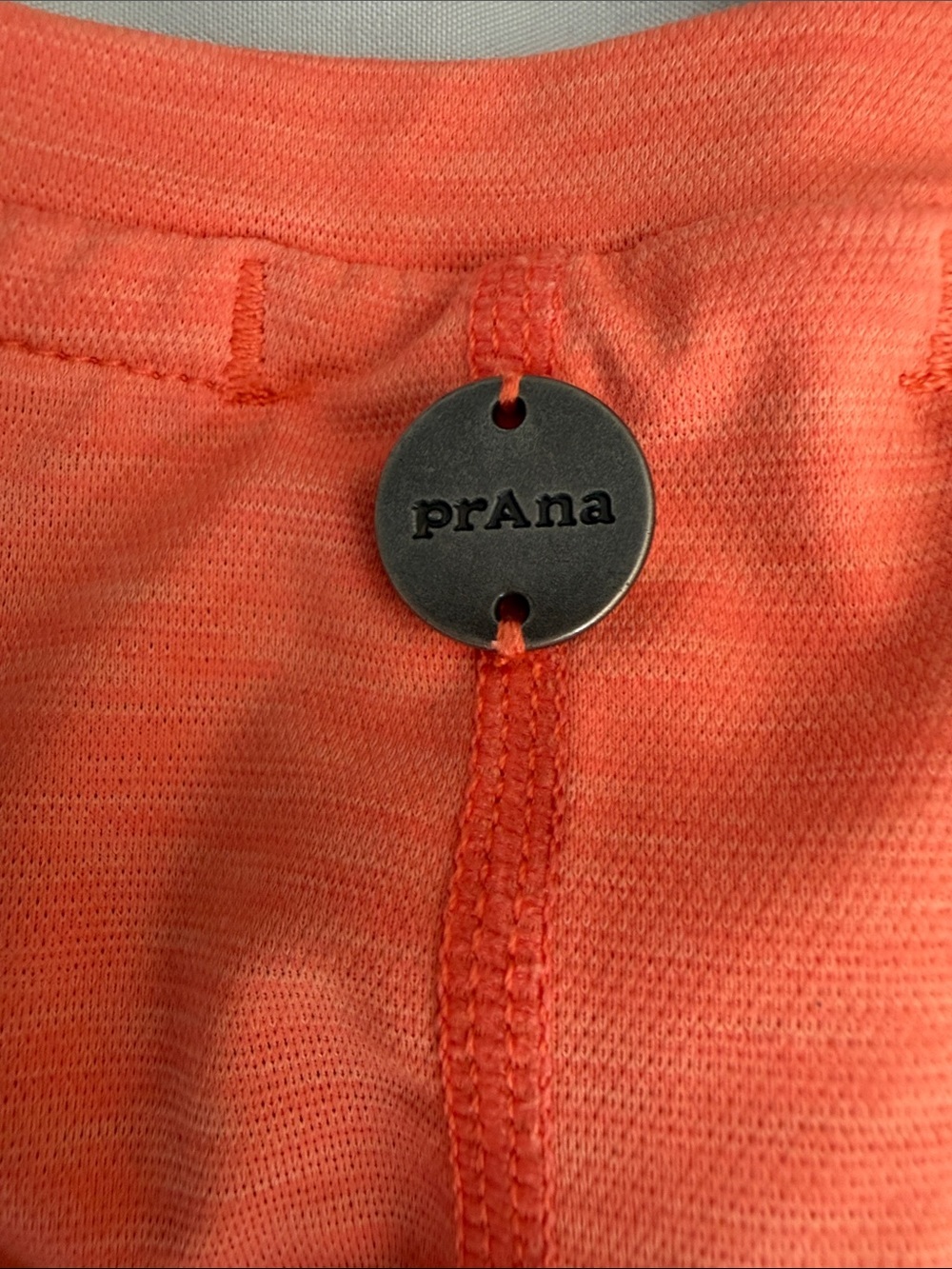 prAna Coral Heather Performance Top M | Thumbholes Running Hiking Activewear - Picture 5 of 6